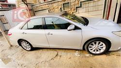 تۆیۆتا کامری